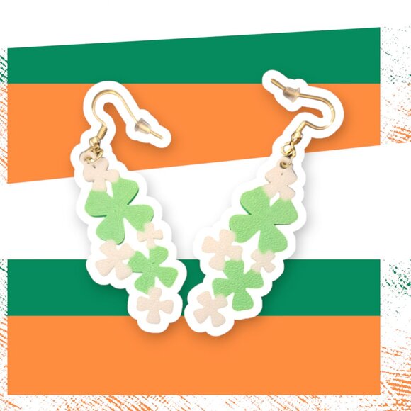 4 Leaf Clover Green and White Earrings - Picture 3 of 3